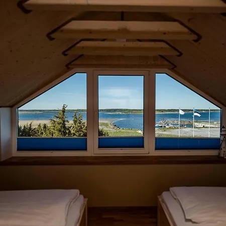 Mere Puhkemaja Kungla