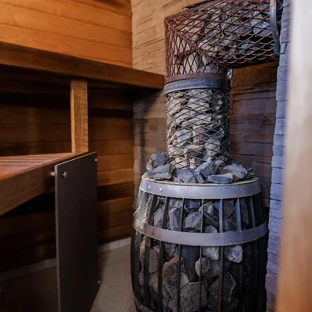 بيت للعطل Mere Puhkemaja