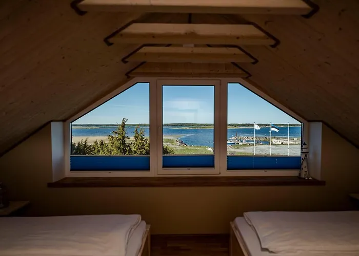 Mere Puhkemaja Kungla