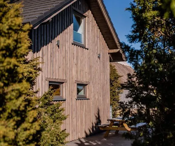 Mere Puhkemaja Kungla