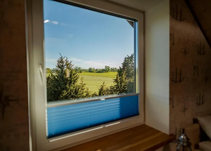 Mere Puhkemaja Vikendica Kungla